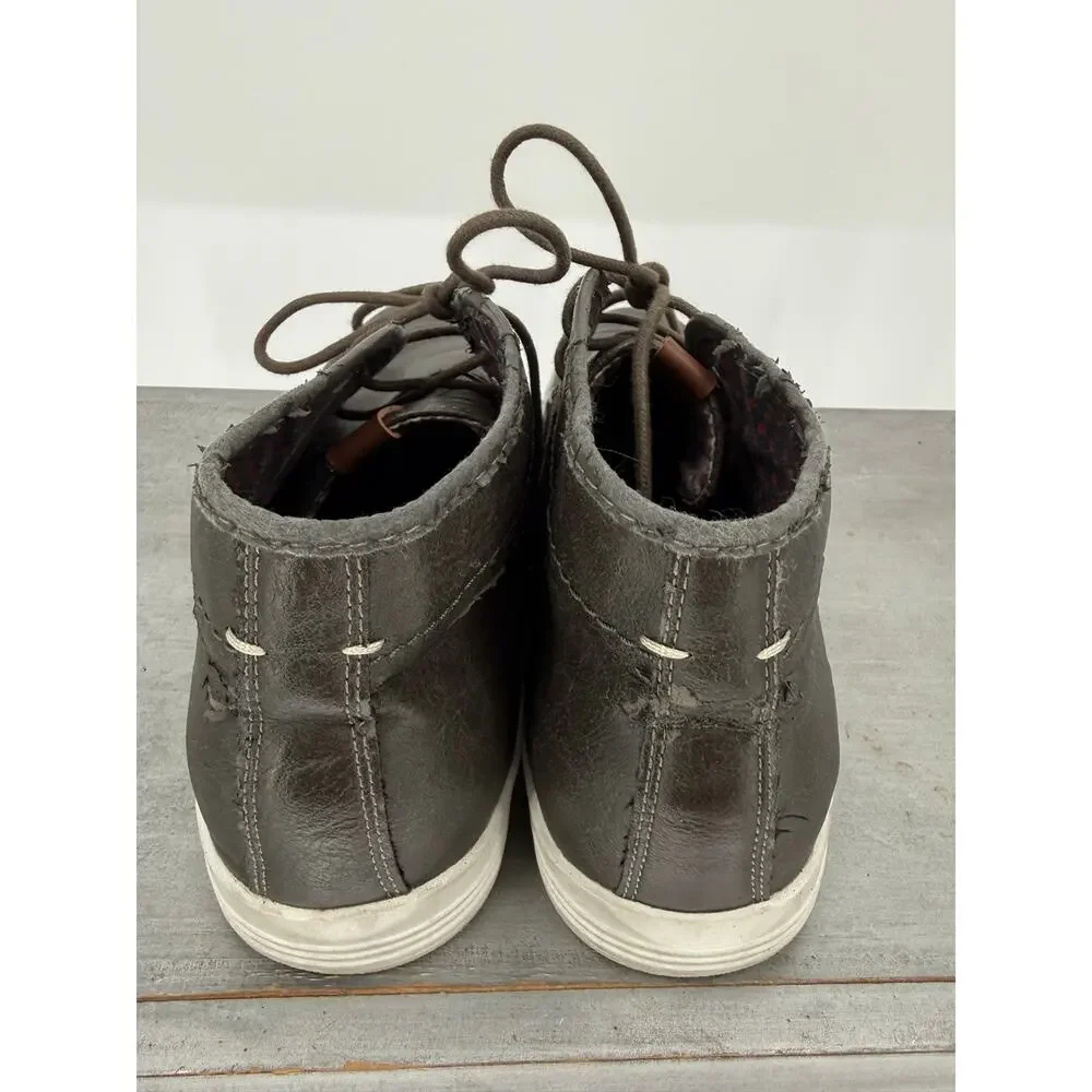 Ben Sherman Chukka Boots Gray Leather Men's Size 10.5 Casual Lace Up Minimalist
